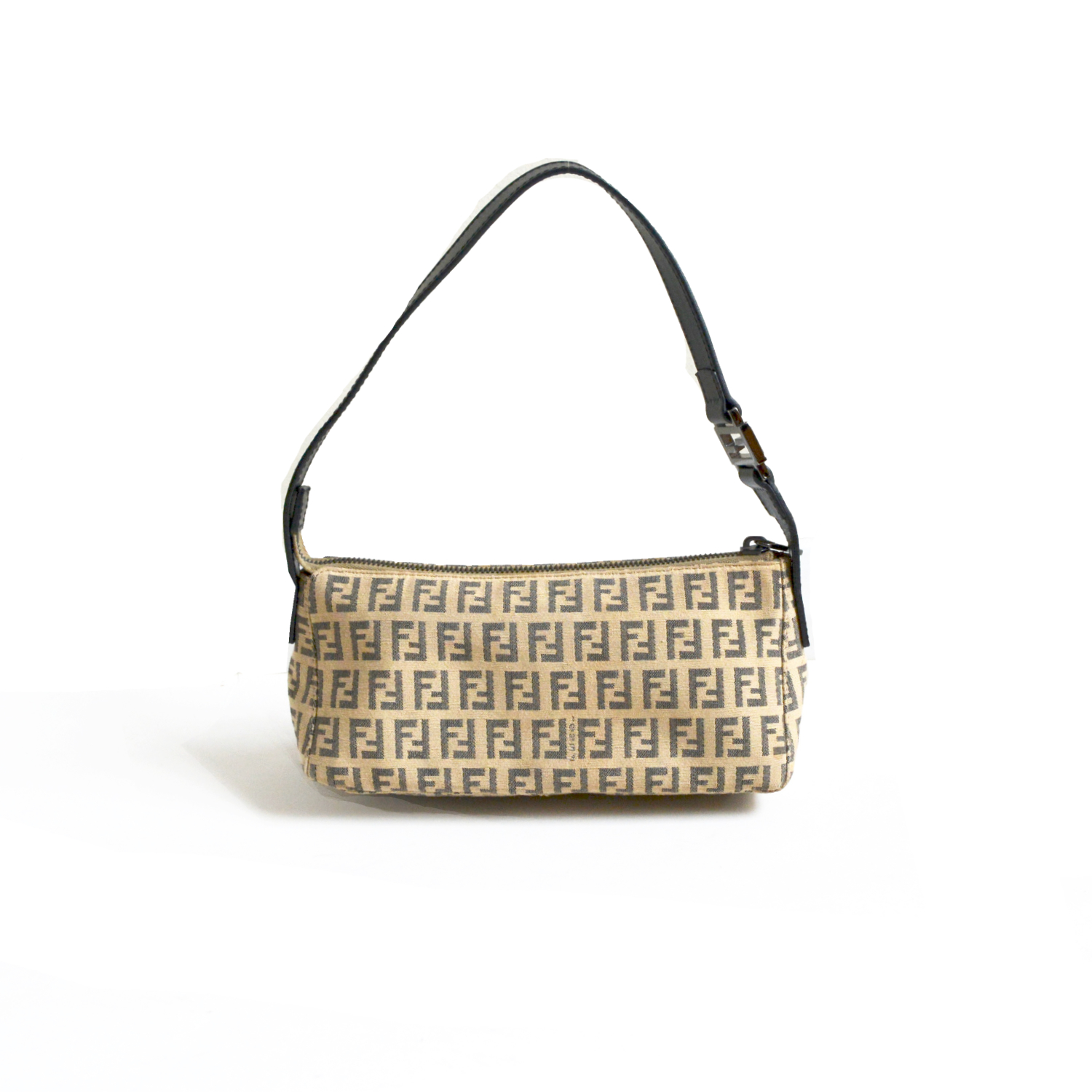 fendi flat baguette