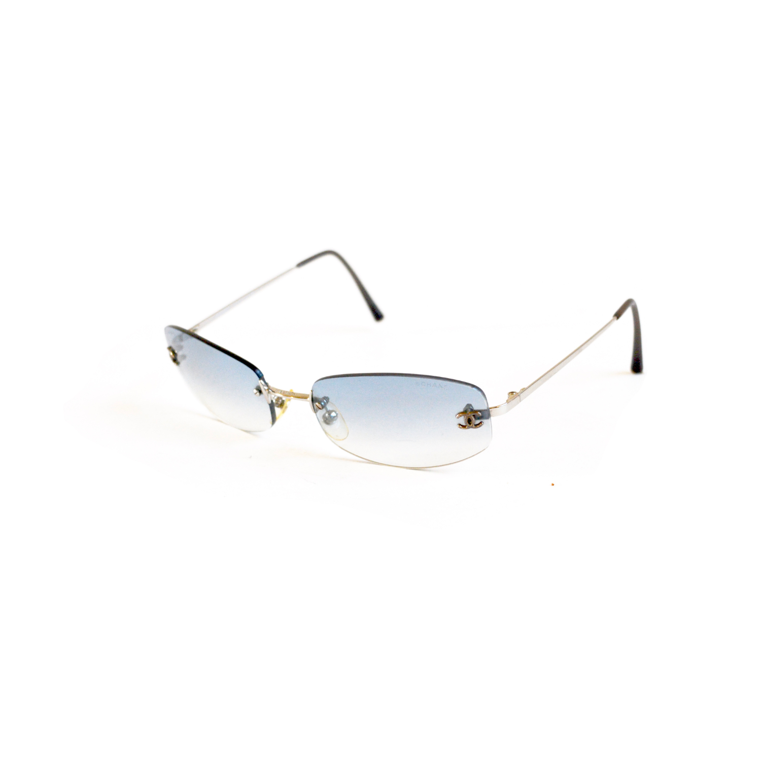 Vintage Chanel Tinted Rimless Sunglasses in Baby Blue | NITRYL