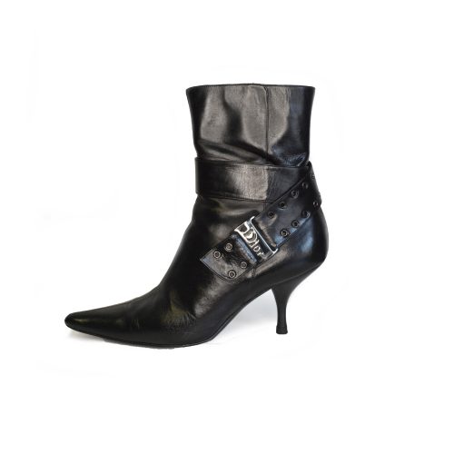 Vintage Dior Logo Leather Pointed Boots in Black | NITRYL