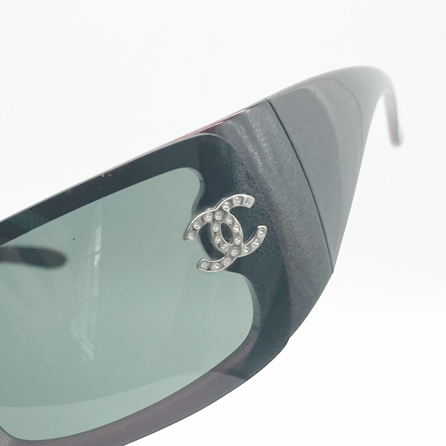 Chanel Diamante Chunky Sunglasses in Black and Red Nitryl
