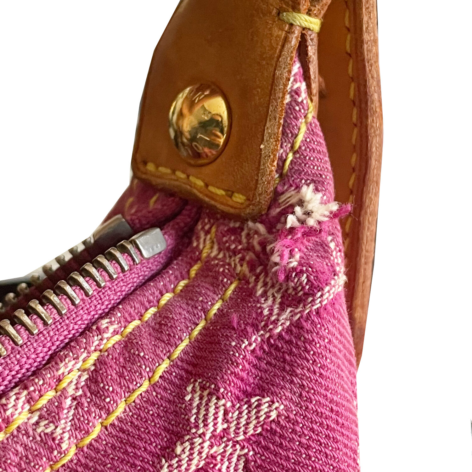Louis Vuitton Monogram Denim 'Baggy' Shoulder Bag in Pink – Nitryl