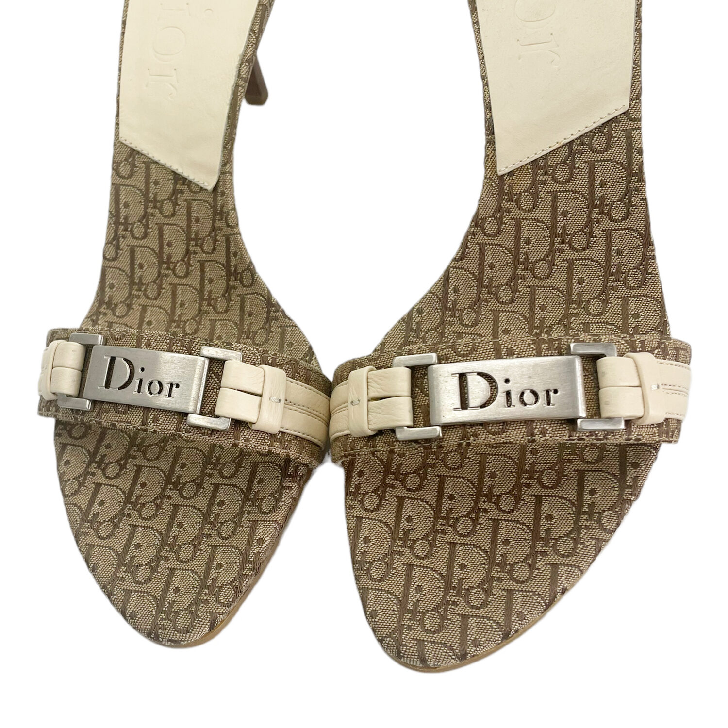 Vintage Dior Logo Heels in Beige / Cream UK 5.5 | NITRYL