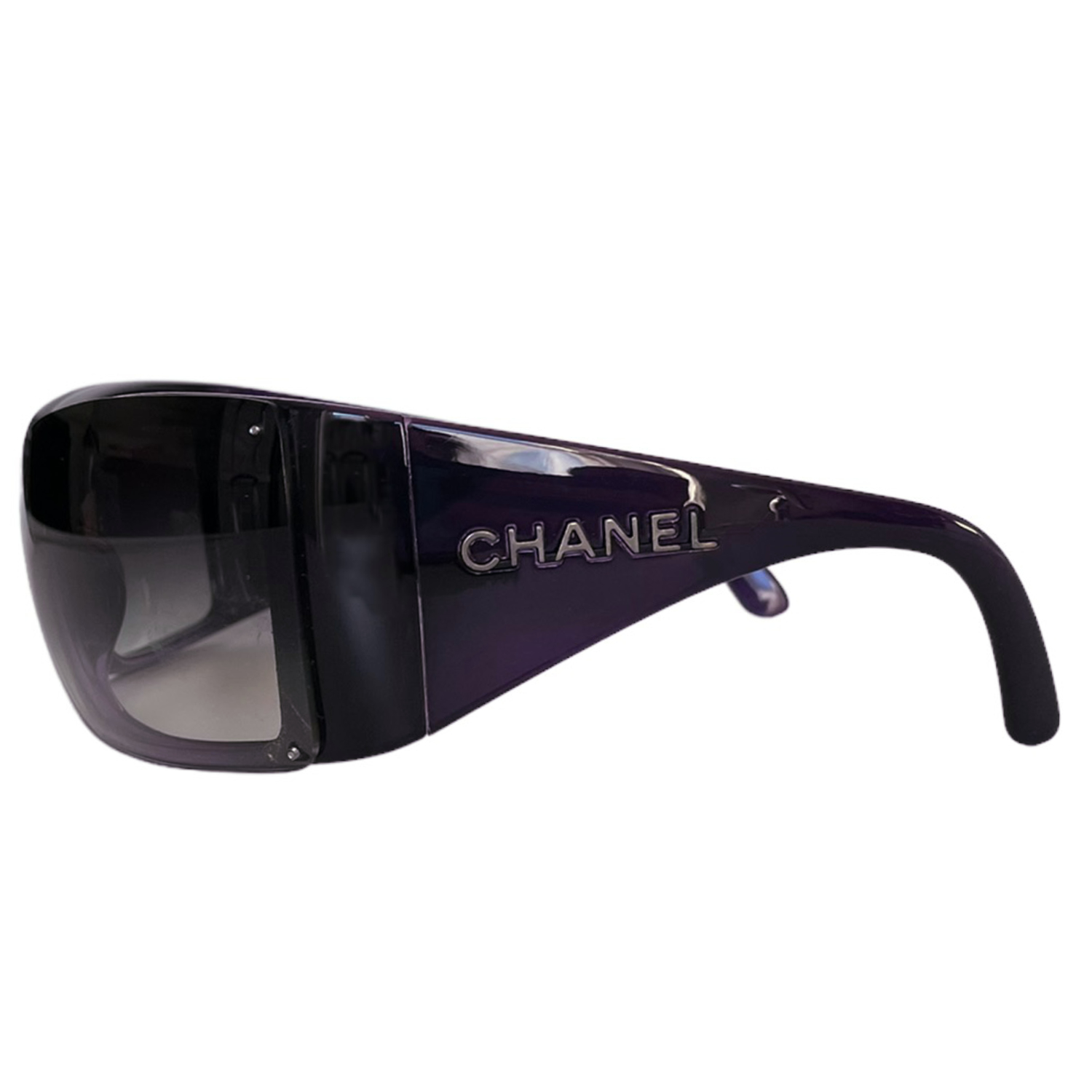 Chanel Spellout Wraparound Sunglasses in Purple – Nitryl