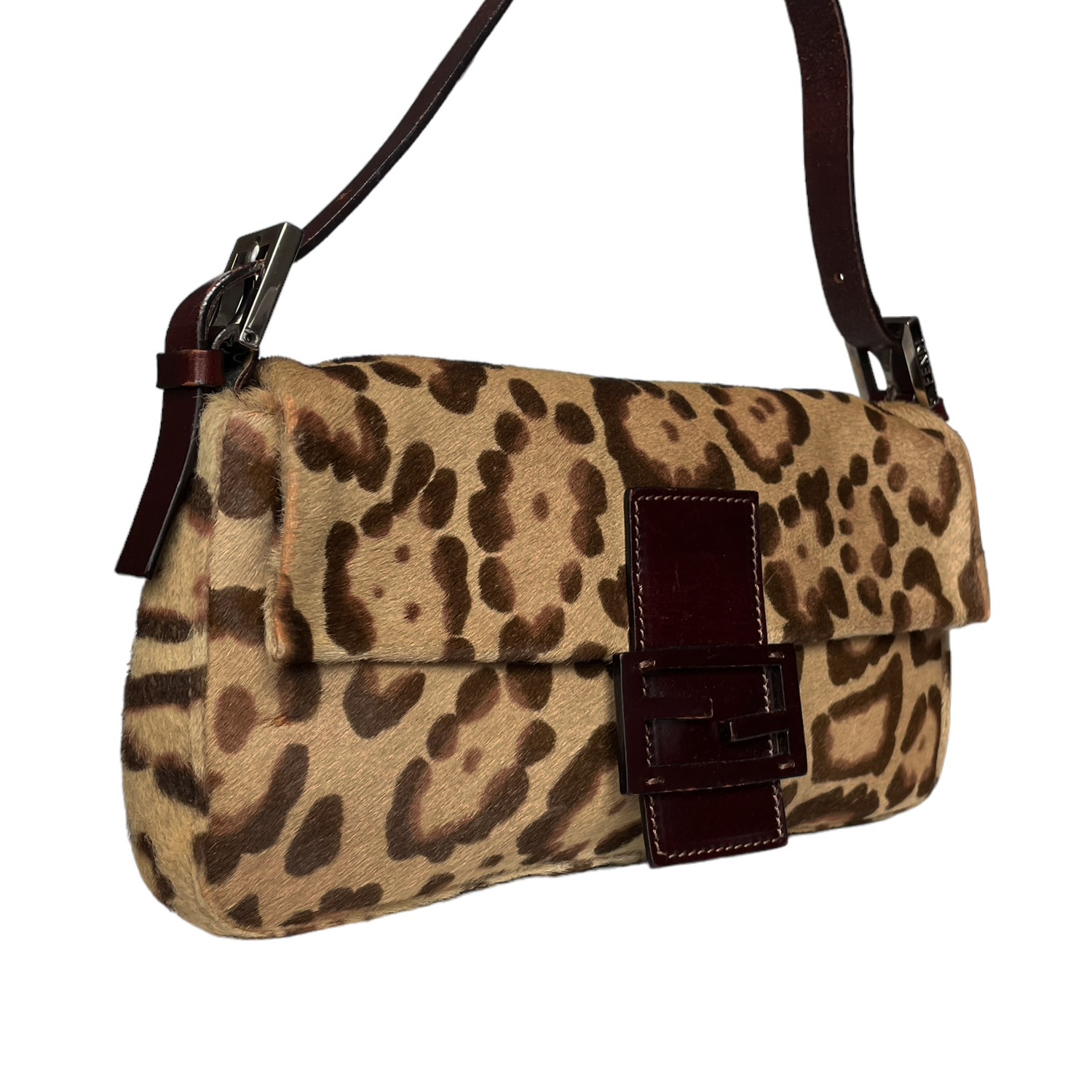 Fendi deals baguette therealreal