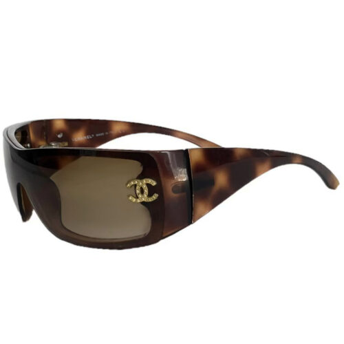 Vintage Chanel Diamante Wraparound Sunglasses in Tortoiseshell Brown / Gold | NITRYL
